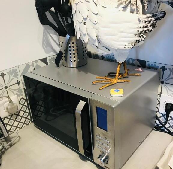 Апартаменты Deluxe 1 Спальня, Hôte Labyrinthe Lit 180 Cm Salle De Bain, Petit Dej Compris