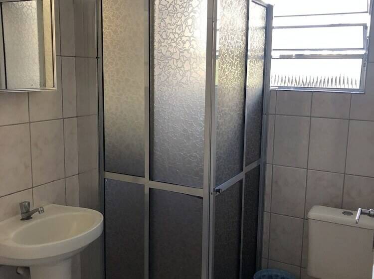 Standaard Vierpersoonskamer, Caiçara