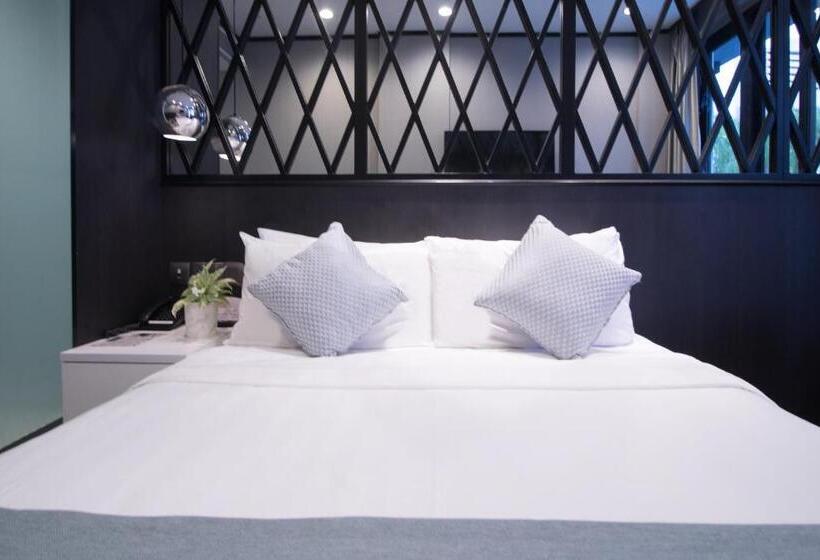 اتاق لوکس, Nuve Urbane