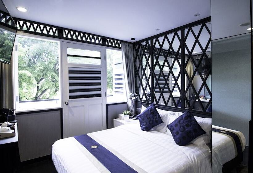 اتاق لوکس با بالکن, Nuve Urbane