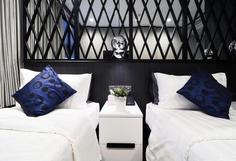 اتاق استاندارد با بالکن, Nuve Urbane