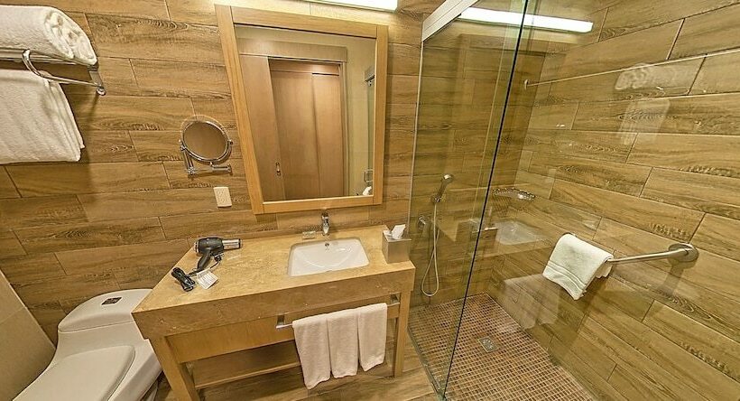 ２ダブルベッドのスタンダードルーム, Radisson Hotel Guayaquil