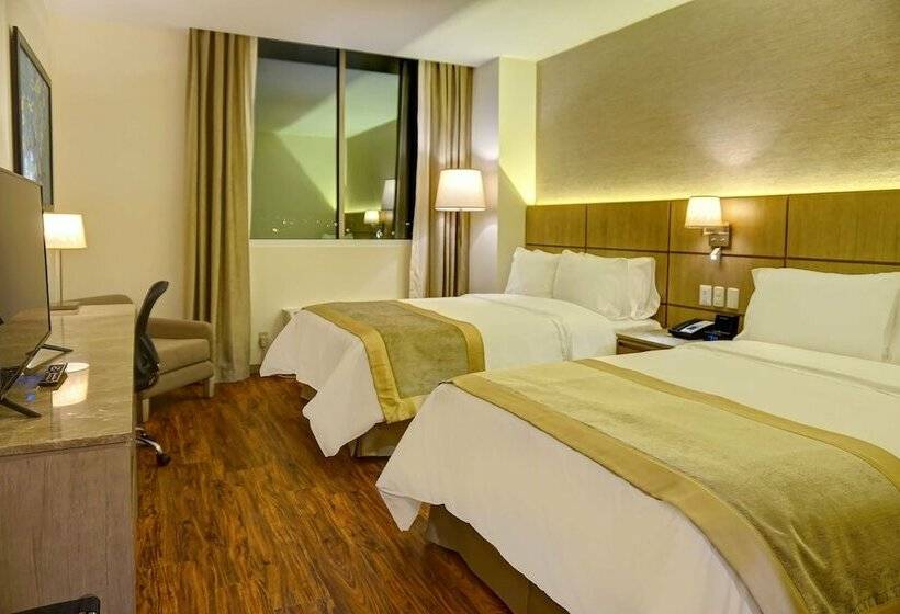２ダブルベッドのスタンダードルーム, Radisson Hotel Guayaquil