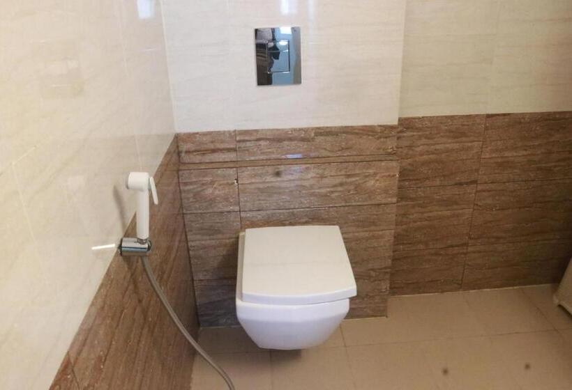 Economy Kamer, Starline