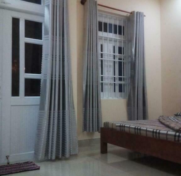 اتاق استاندارد, Motel 529