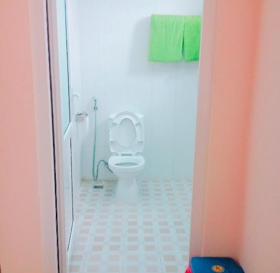 اتاق استاندارد, Motel 529