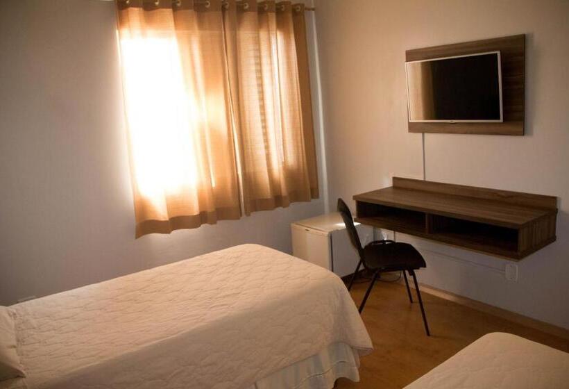 スタンダードシングルルーム, Regis Hotel Ii