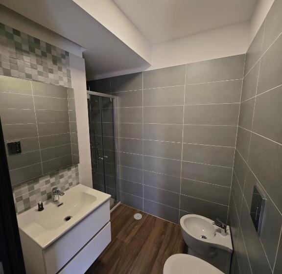 اتاق لوکس, Napoli Central Capodichino B&b