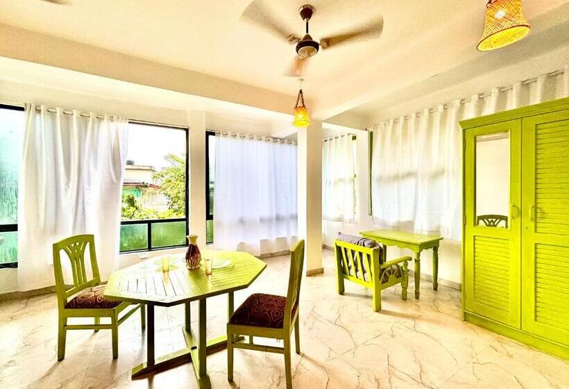 סוויטה עם מרפסת, Dreamy Vibe Stays