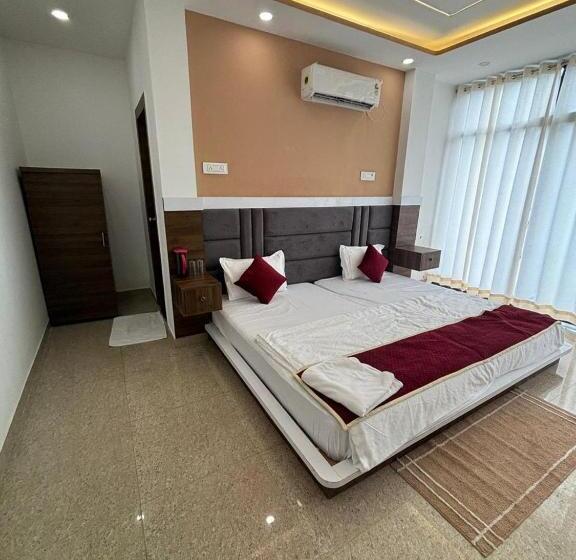 Chambre Deluxe avec Balcon, The Braj Vaas