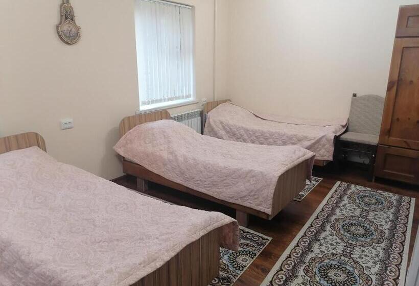 اتاق استاندارد چهار تخته, Altyn Bulak Guest Hause