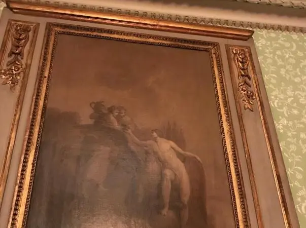 デラックスルーム, Chateau La Palue