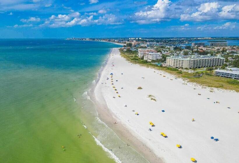 低层单卧公寓, Tropic Terrace #19   Beachfront Resort Suite