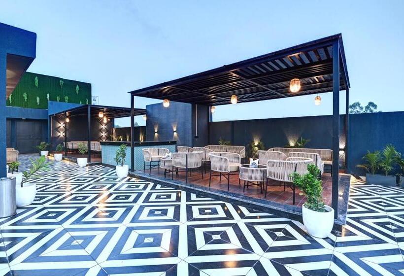 디럭스 룸, Saltstayz Olive   Pitampura