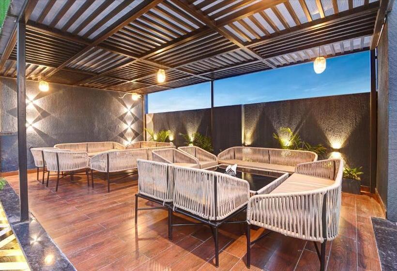 디럭스 룸, Saltstayz Olive   Pitampura