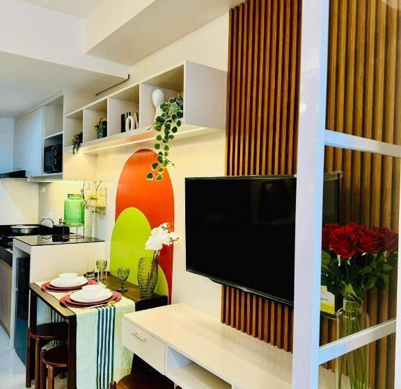 استودیوی استاندارد, Kathy S Place At Style Residences