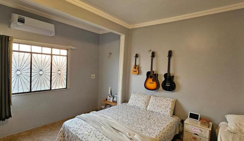חדר קומפורט לשלושה, Apartamento Aconchegante Com 2 Quartos