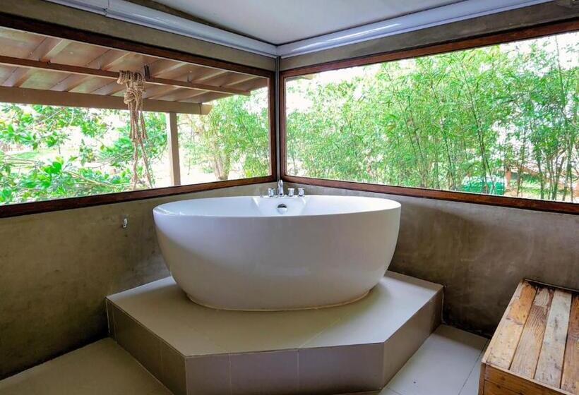 패밀리 룸, Sofia S Lake Resort Cavinti