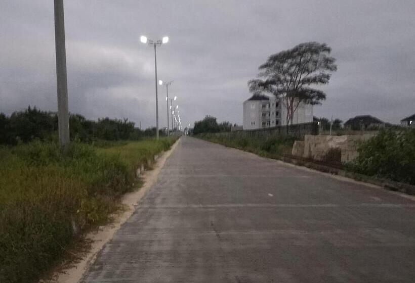 اتاق استاندارد, Nesty   24 Hours Power Nature Free Parking