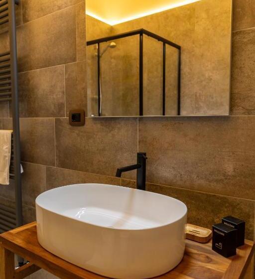 جناح, The Vinum Suites