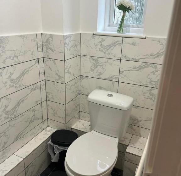 Апартаменты 1 Спальня, Budget Stay