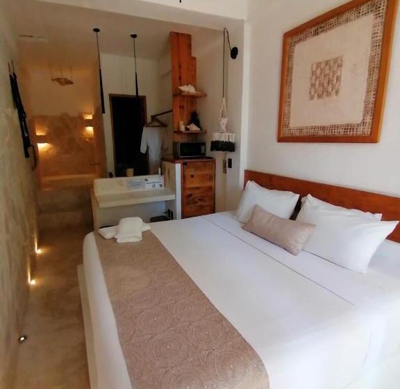 Estudi Deluxe, Ikal Island Garden   Adults Only