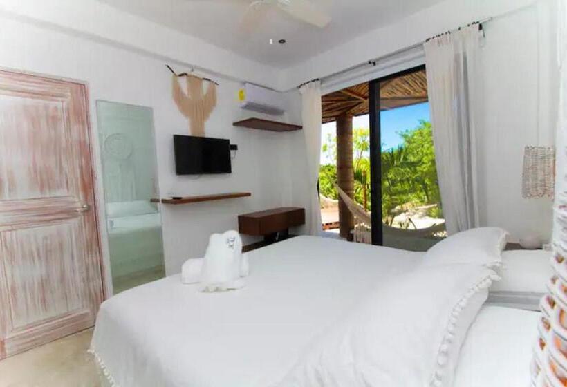 סוויטה נוף לגינה, Ikal Island Garden   Adults Only