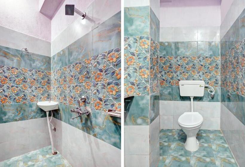 スタンダードルーム, Oyo Hotel Mayur Residency