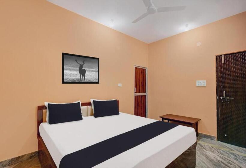 スタンダードルーム, Oyo Hotel Mayur Residency