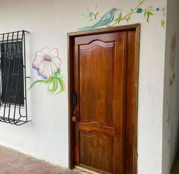 اتاق خانوادگی, Hostería Del Puerto