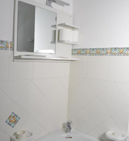 بنجلو قياسى, Sicily Penta Dream House