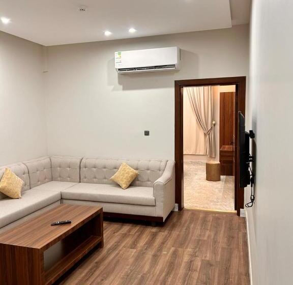 استودیو استاندارد با تخت کینگ, أجنحة نسيم البوادى تبوك