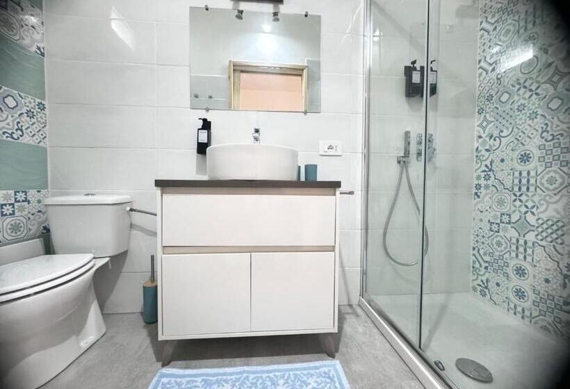 Habitación Estándar, B E B Nott E Die