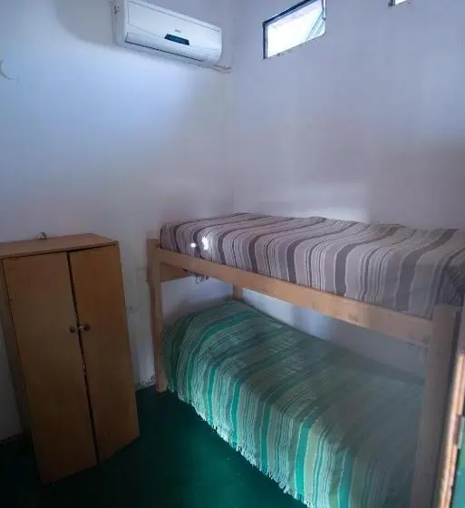 家族用バンガロー, Dormís Zgris