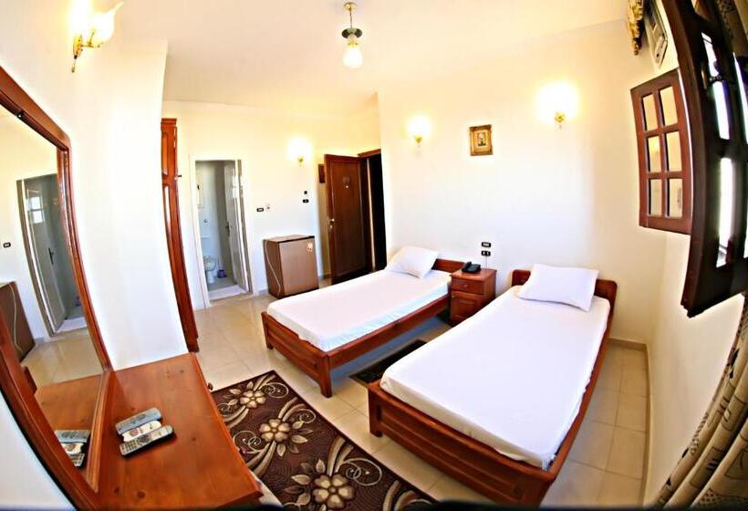 اتاق استاندارد, Luxor Hurghada