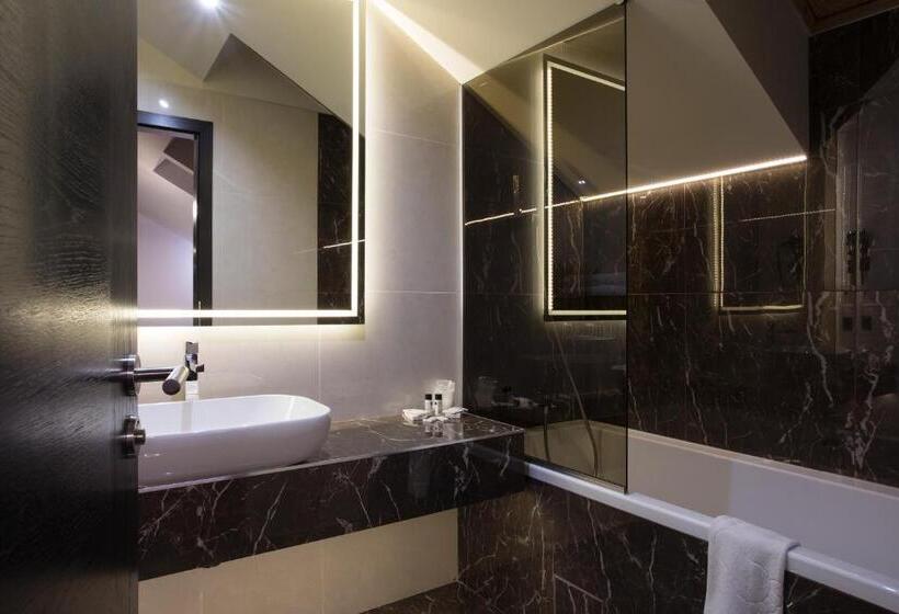 スーペリアールーム, The Fifth Floor By Old Town