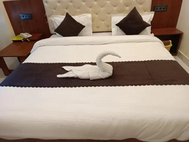 デラックスルーム, U V
