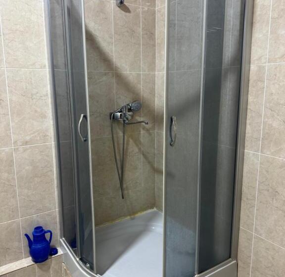 اتاق لوکس با چشمانداز دریا, Nur Hotel With Hot Spring