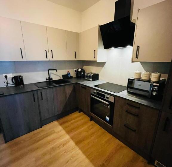 חדר סטנדרט חדר אמבטיה משותף, Kilburn Guest Rooms 167
