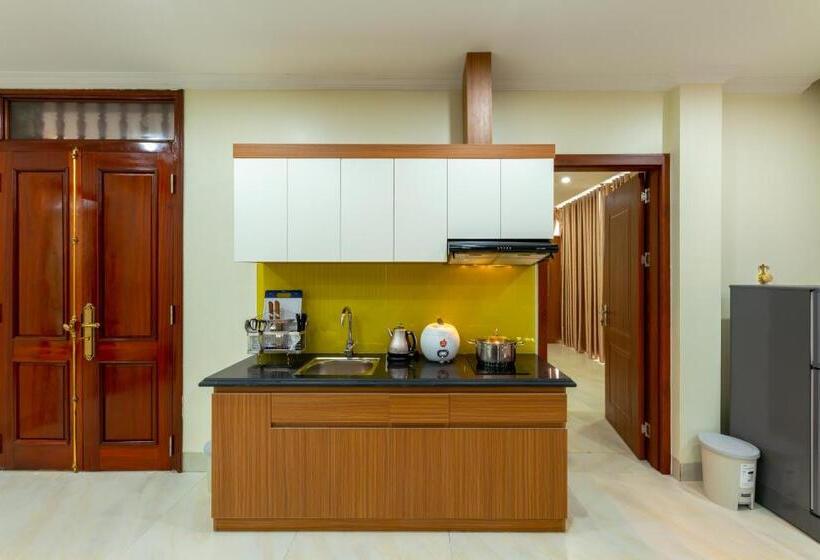 آپارتمان لوکس 1 خوابه, The Paradise Apartment   61 Hung Vuong 2, Ninh Binh City