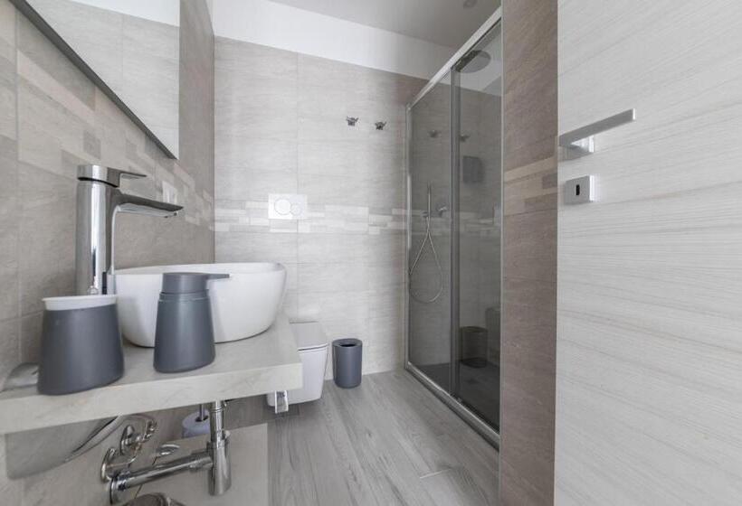 חדר סטנדרט לשלושה, Chezromyk 2 The K B&b