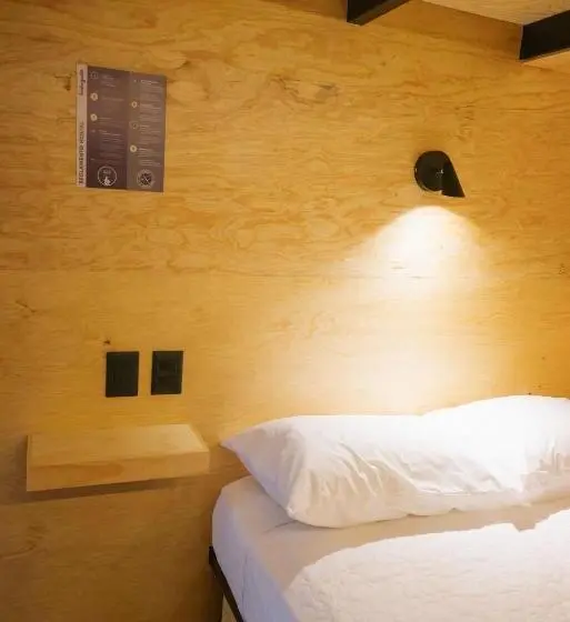スタンダードルーム, Bodegante Hostal 2
