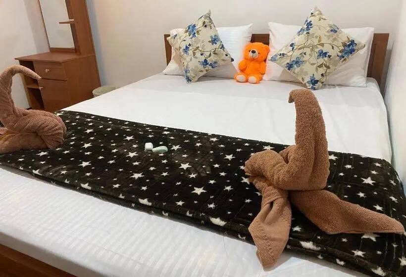 スタンダードルーム, Queen S Mahal Rooms
