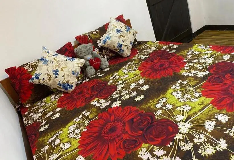 スタンダードトリプルルーム, Queen S Mahal Rooms