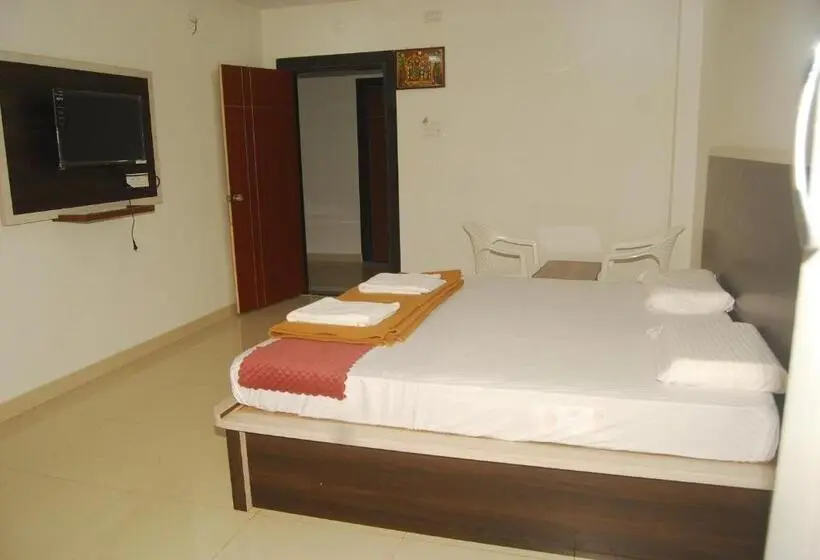 デラックスルーム, Sri Kakateeya Grand Residency Bhadrachalam Hotel Residency Stay Rooms