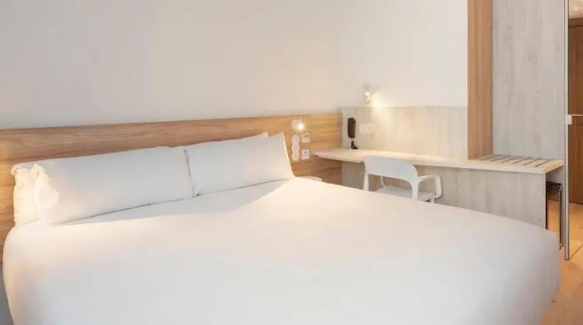 اتاق استاندارد, B&b Hotel Viana Do Castelo