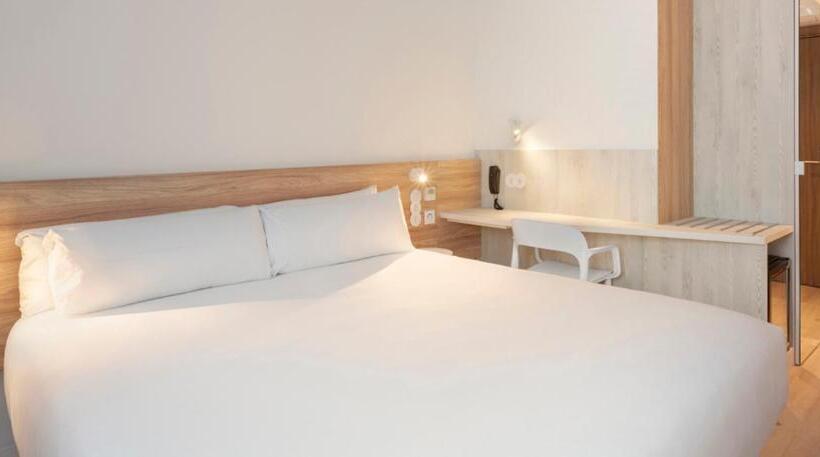 اتاق لوکس, B&b Hotel Viana Do Castelo