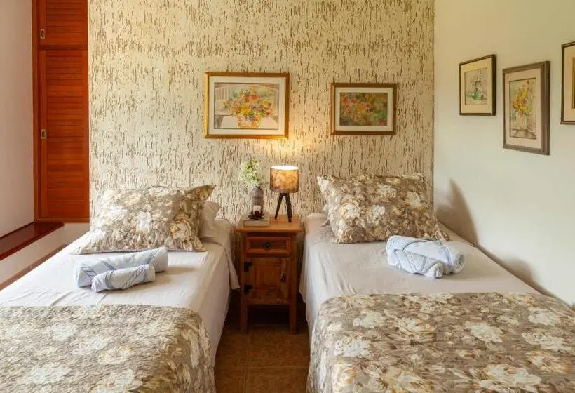 スタンダードルーム, Hospedaria Recanto Da Montanha