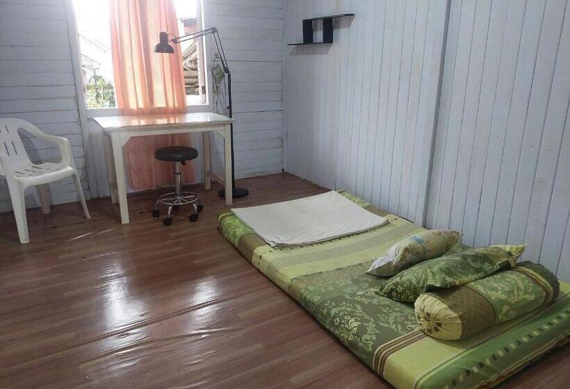 חדר אקונומי, Chrisma Bed And Breakfast