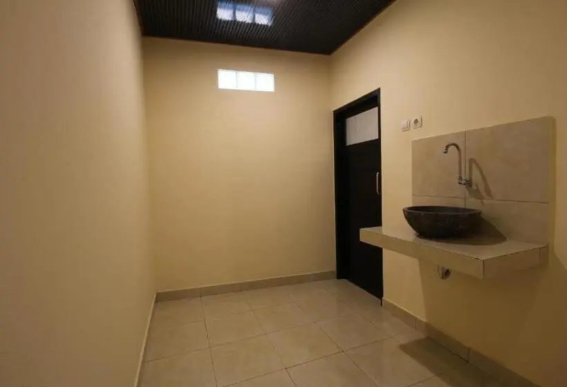 デラックスルーム, Oyo 94152 Pondok Wisata Alan Dinah